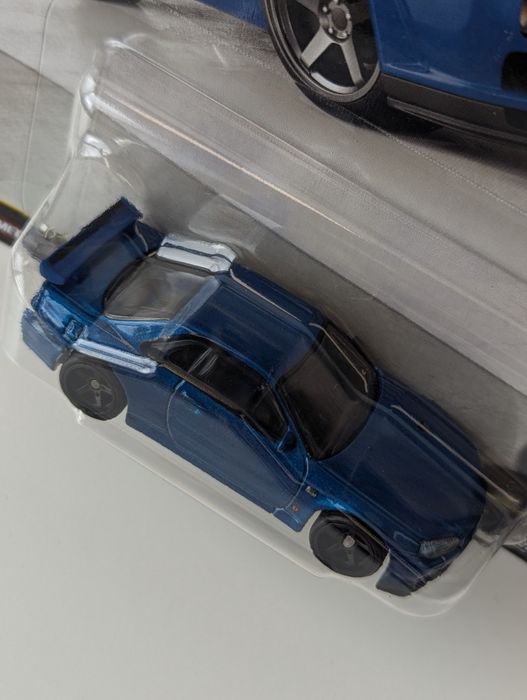 Nissan Skyline GT-R R34 Hot wheels timeless icons хот вілс Ніссан