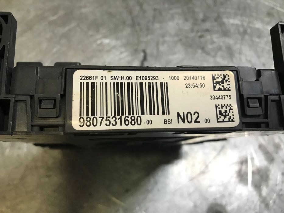 CAIXA DE FUSIVEIS BSI PEUGEOT 208 / 2008 9807531680