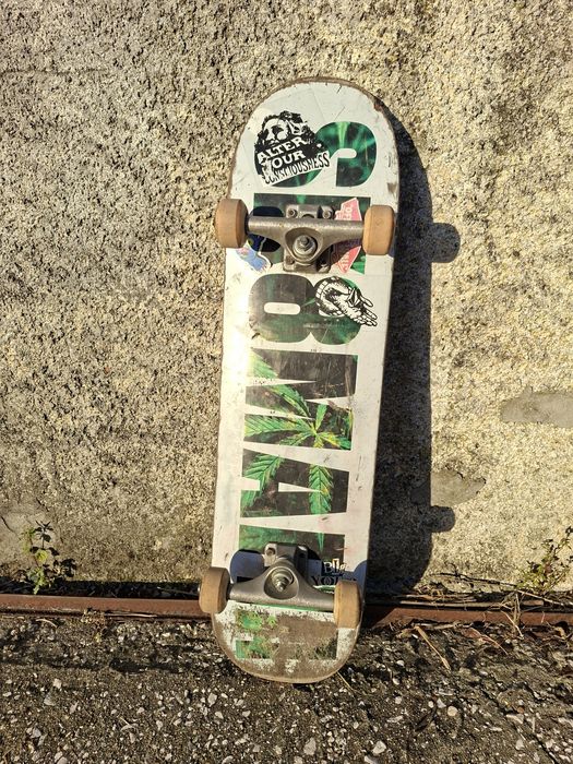 Skate com algum uso