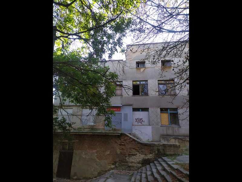 Продаж громадського будинку 2338,2м2 с. Созонівка