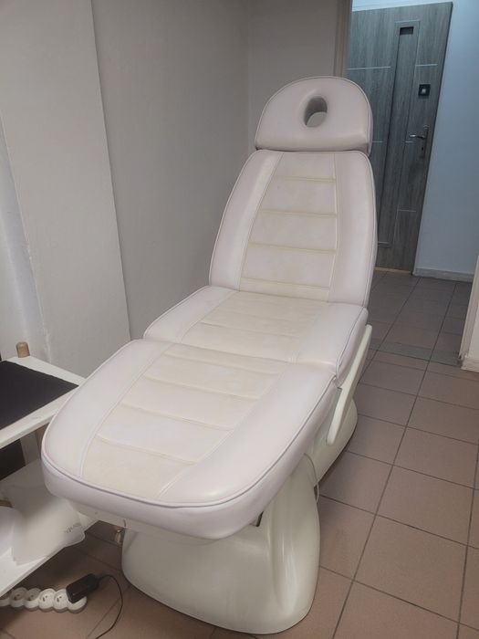 Fotel kosmetyczny elektryczny
