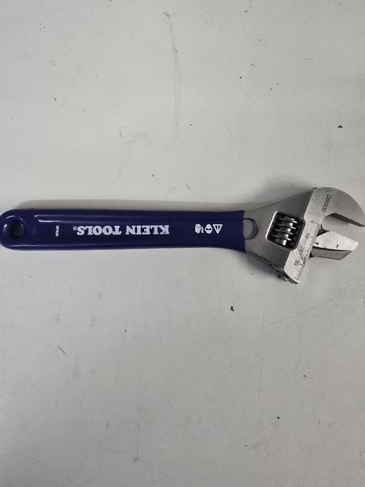 Chave inglesa (klein tools)   Nova, na embalagem