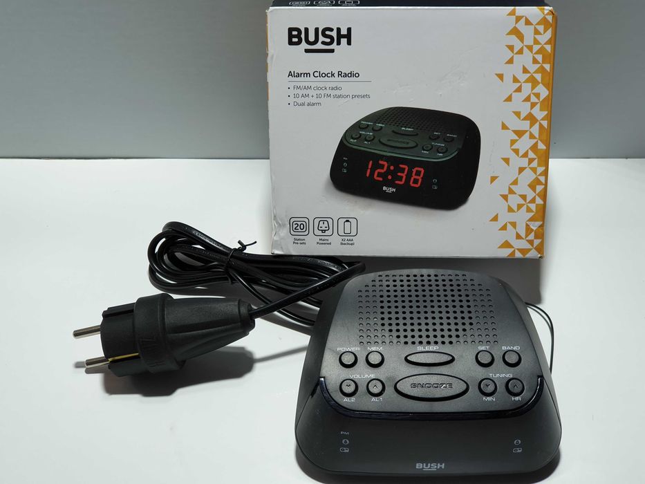 радіо FM AM  будильник Bush Alba CR-07PL + 2шт  акумулятори