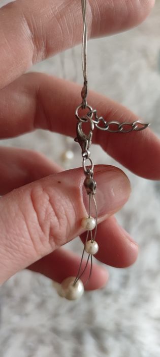 Elegancki naszyjnik kremowe kuleczki