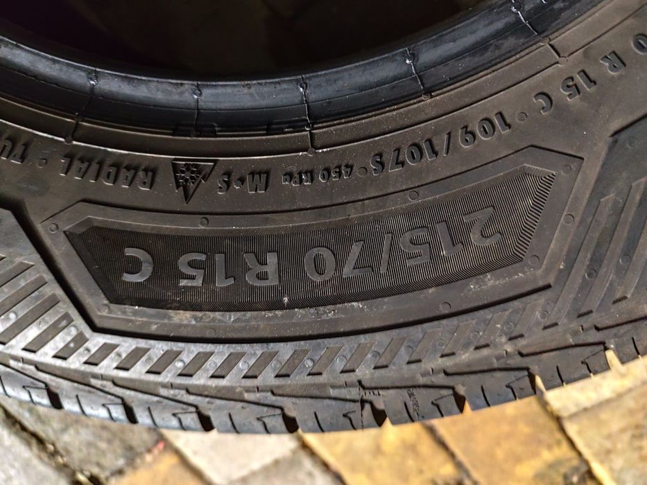 Pneus 215/70r15C Barum (Continental) 70% piso