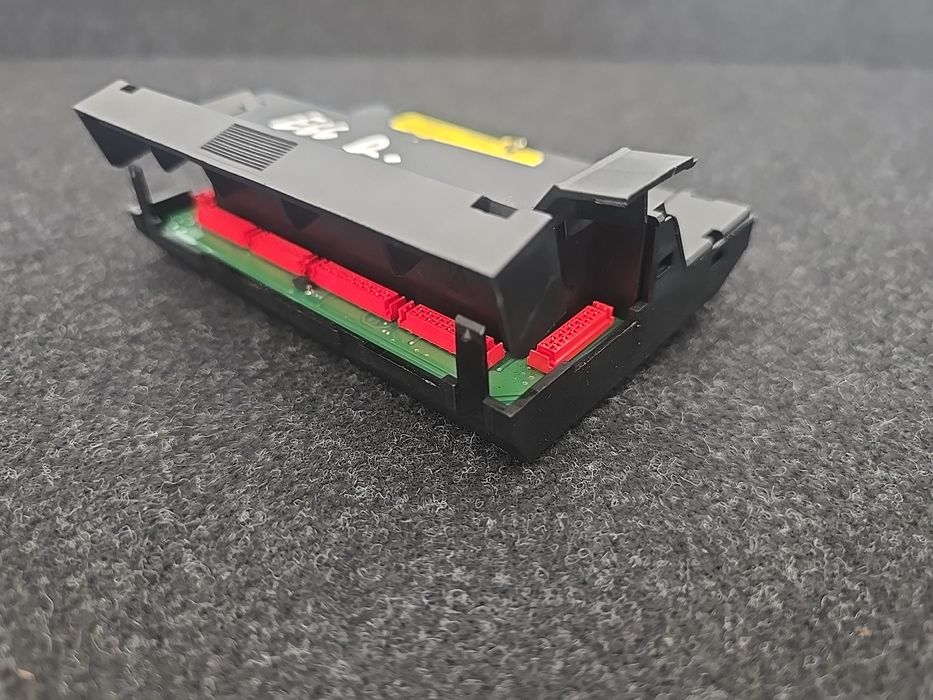 BMW Série 7 E65 E66 Centralina de Comando Banco traseiro Consola Central Controller 2001-2008 OEM EPC