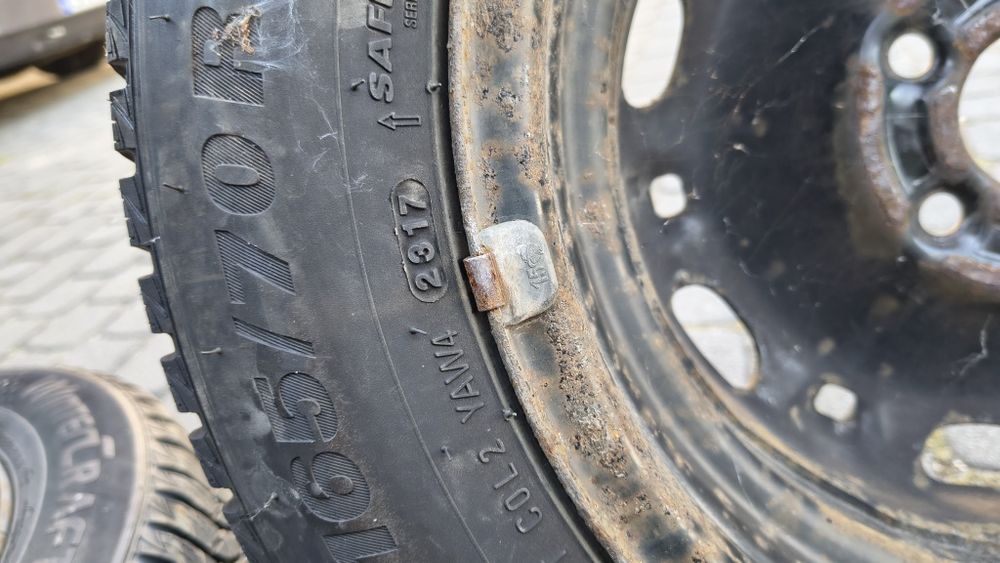 Opony z felgami okopy