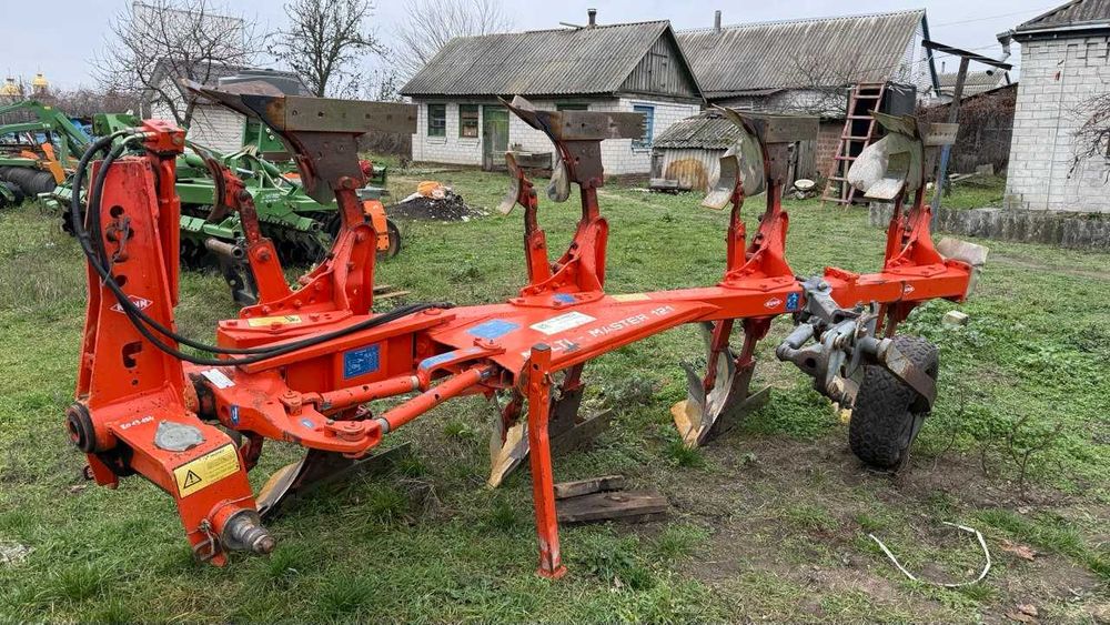 Kuhn Multi Master 121, 4 корп. (3+1)