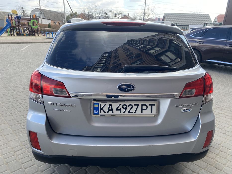 Subaru Outback продам