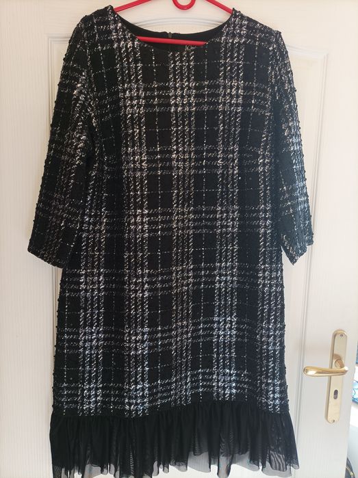 Piękna sukienka r.44