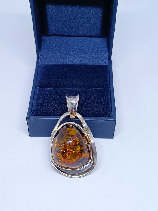 Unikatowa zawieszka ze srebra, srebro 925