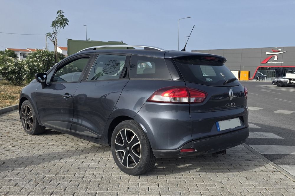 Renault Clio Sport Tourer 1.5 DCi Ler descrição