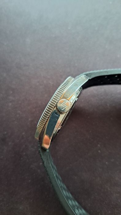 Lip Marinier GMT, ( Diver + GMT) 200 m, Szafir