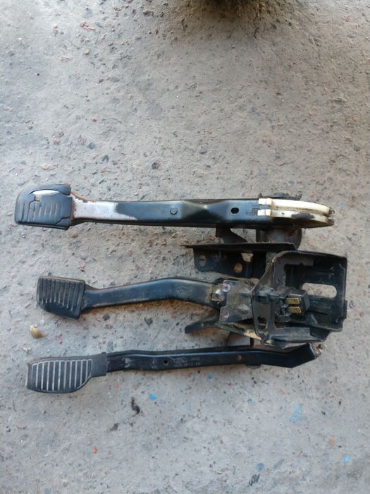 Педальный узел Ford Sierra 2.3d.