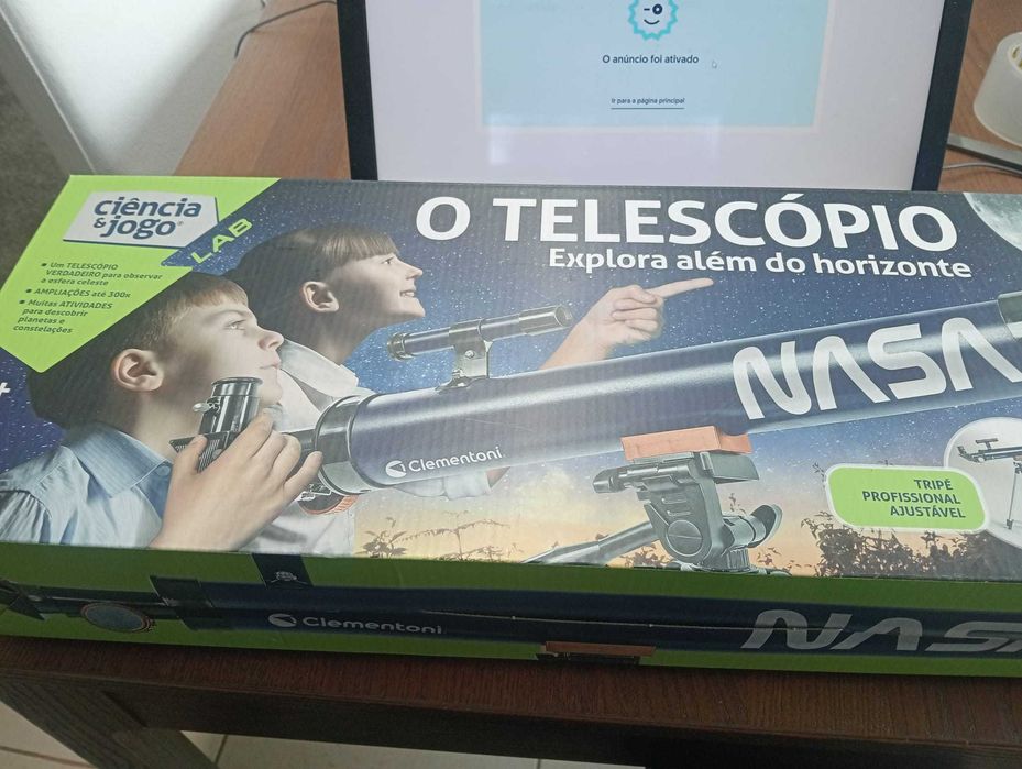 Telescópio Ciência & Jogo Clementoni (8+ Anos)–Astronomia p/ Crianças