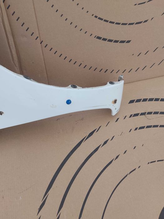 TOYOTA HILUX 05-12 2005-2012 BŁOTNIK prawy przedni przód