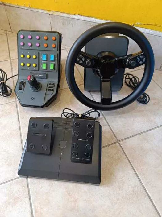 Kierownica Logitech Heavy Equipment Bundle  + Panel