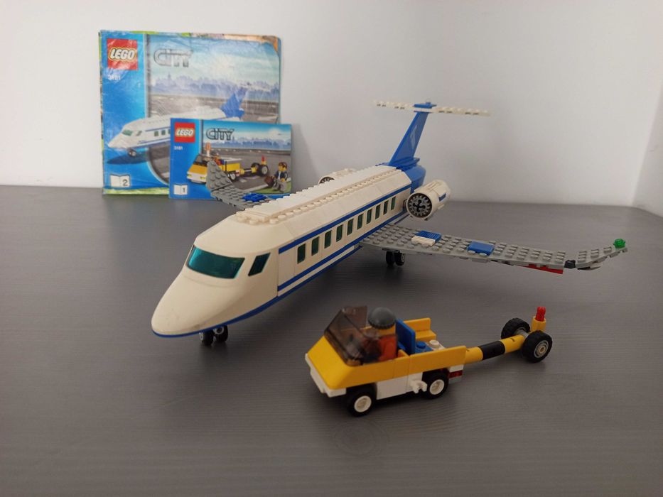 Samolot pasażerski LEGO 3181 City
