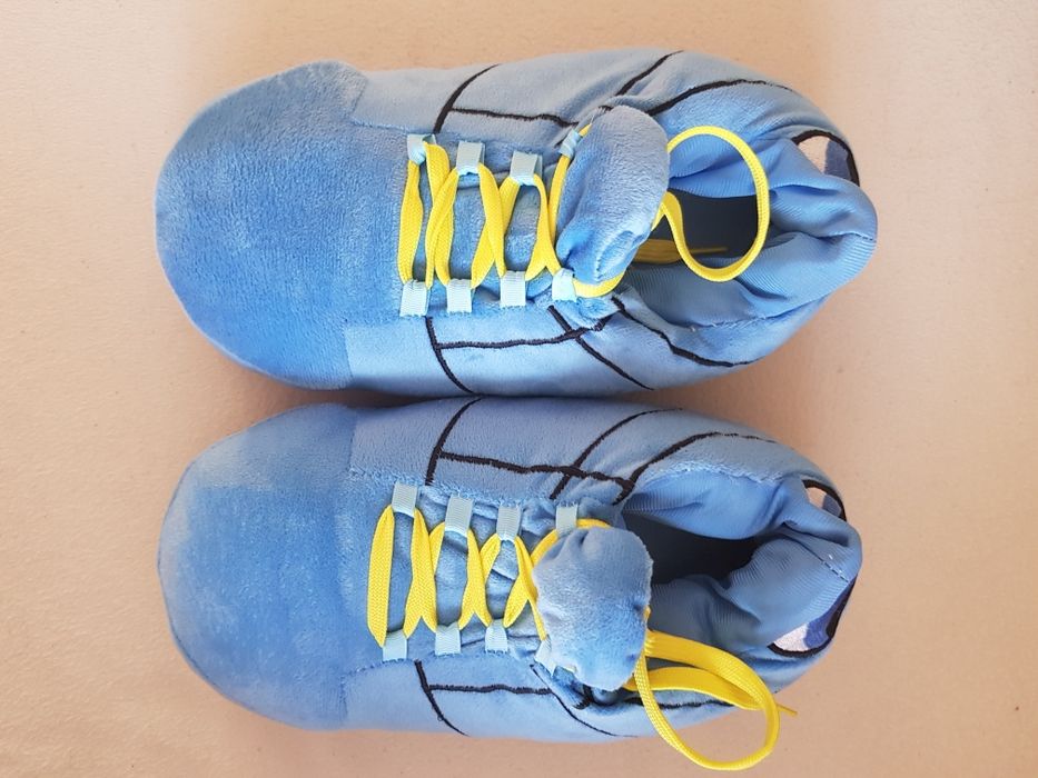 Nowe bardzo cieple kapcie