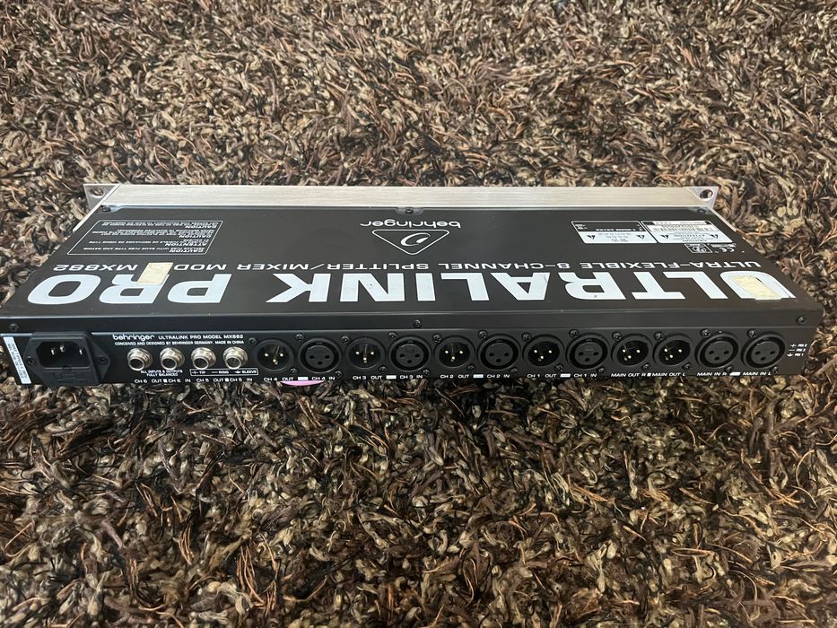 Behringer ultralink pro splitter/mixer