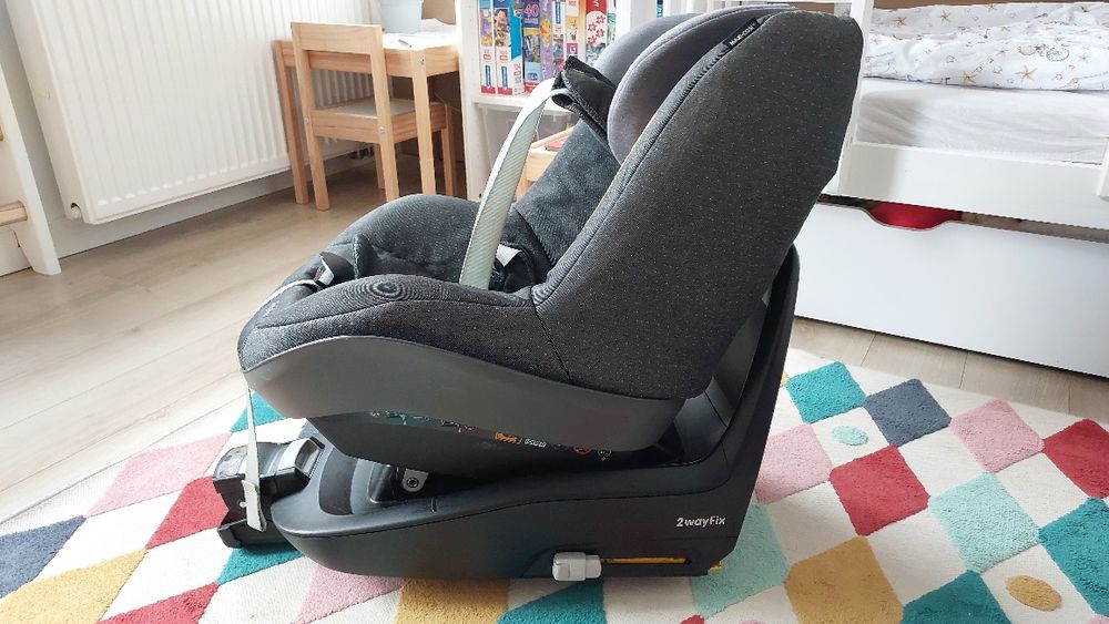 Maxi Cosi fotelik 2way pearl + baza 2way fix isofix