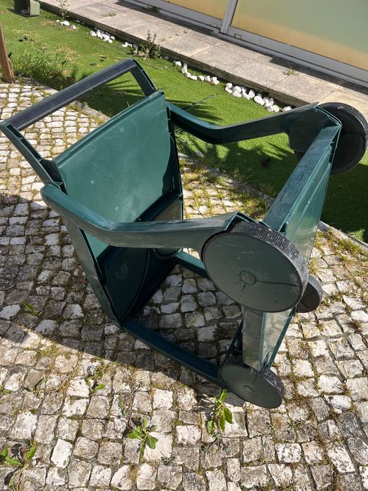 Carrinho bebidas jardim