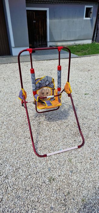 Huśtawka dla dziecka domowa rozkładana