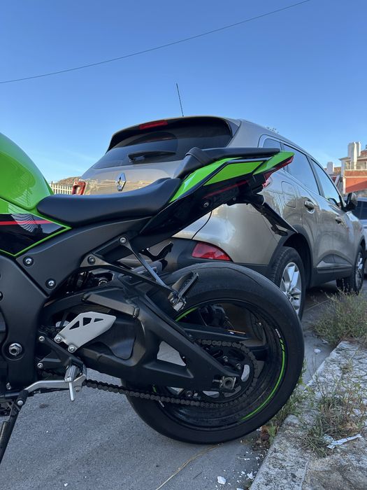KAWASAKI ZX-10R (negócio em vista)