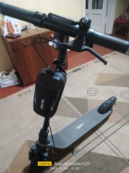 Электросамокат Ninetbot