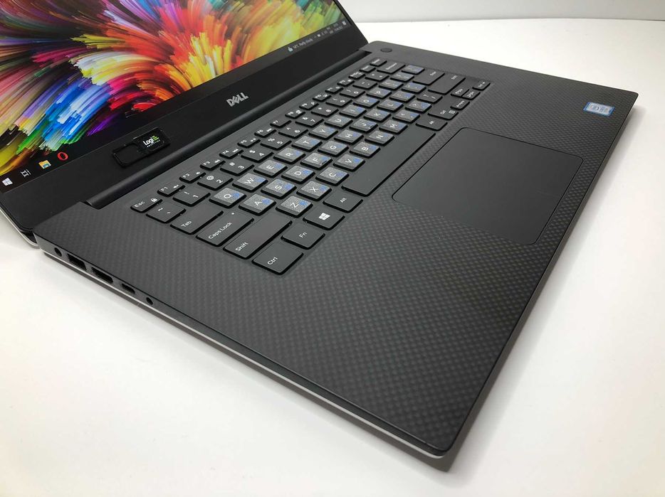 Dell Precision 5520, i7-6820HQ, 16Gb, 256Gb, Quadro M1200 4Gb, FHD IPS