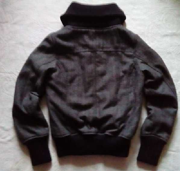 Женская куртка бомбер Amisu