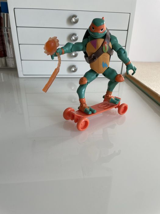 Żółwie na deskorolce Ninja figurka turtles