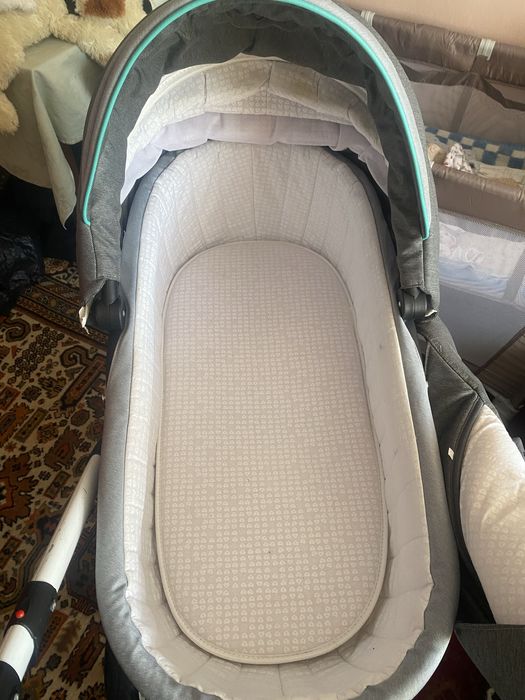 Коляска б/у 2500