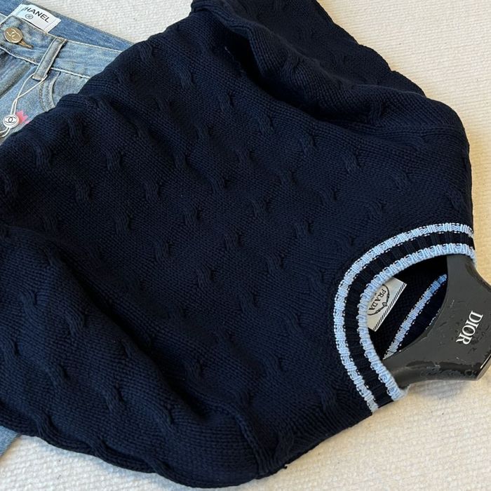 nowy sweter pelna rozmiarowka S -XXL