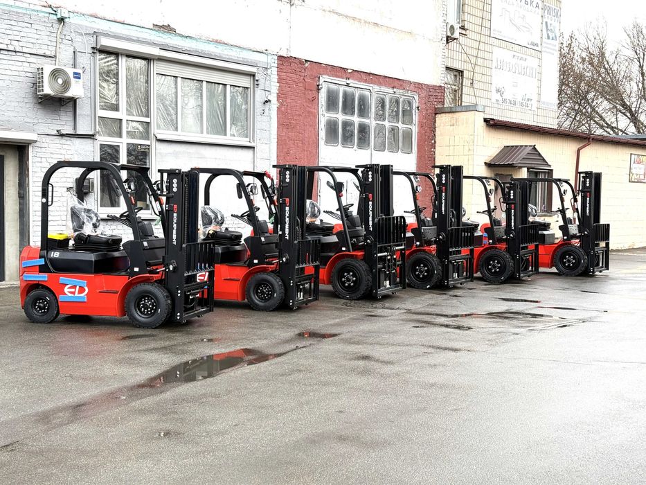 Продаж вилкових навантажувачів Київ нові та вживані гарантія доставка