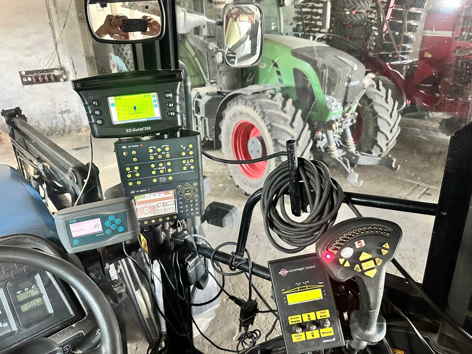 Opryskiwacz HARDI COMMANDER 4400 z rękawem