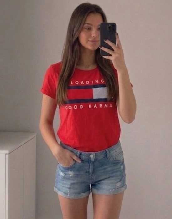 Damska czerwona bluzka z napisem XS