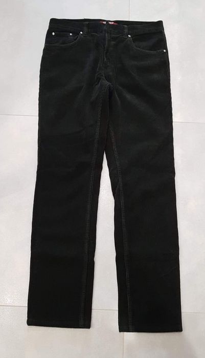 Spodnie męskie 1sztruksowe brązowe ciemne zielone XL 42 Carrera