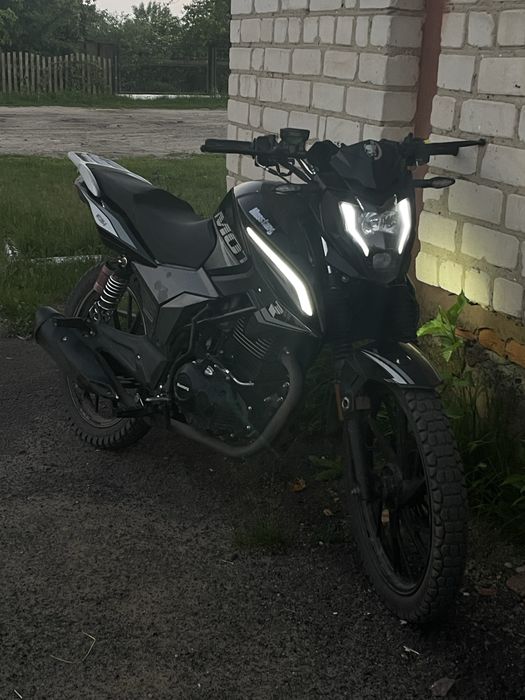 Musstang mt 200-9