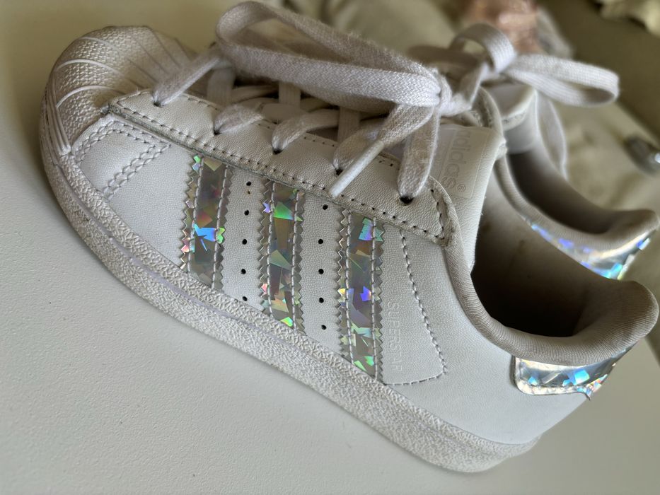 Buciki adidasy Adidas Superstar 28 holograficzne dla dziewczynki