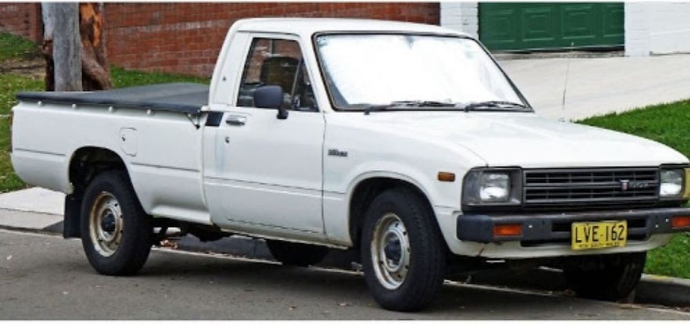 Aro do farol + mínimo - hilux mk3 ( 1978 /1983)