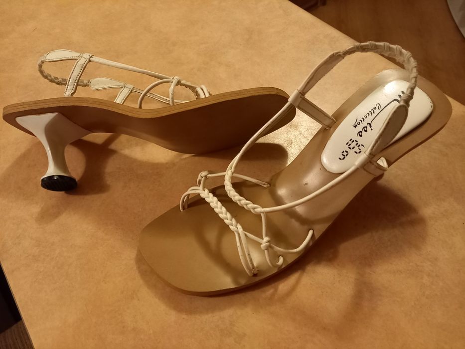 Buty sandały damskie na obcasie Miss Collection