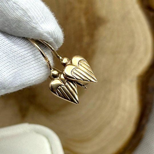 Продам золотой 583