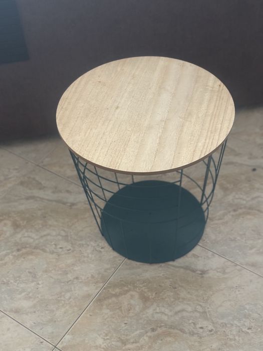 Mesa centro para arrumaçao