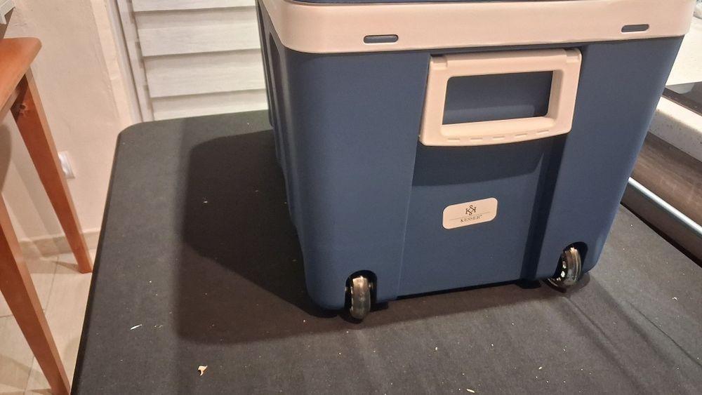 lodówka turystyczna. 40L
300 zl