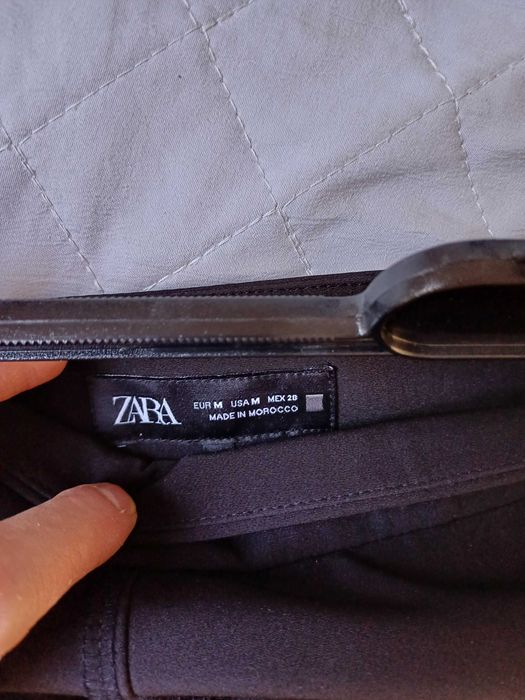 Czarna sukienka Midi Zara roz. M
