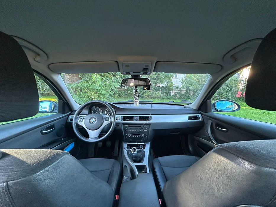 BMW Seria 3 E90 Czarna