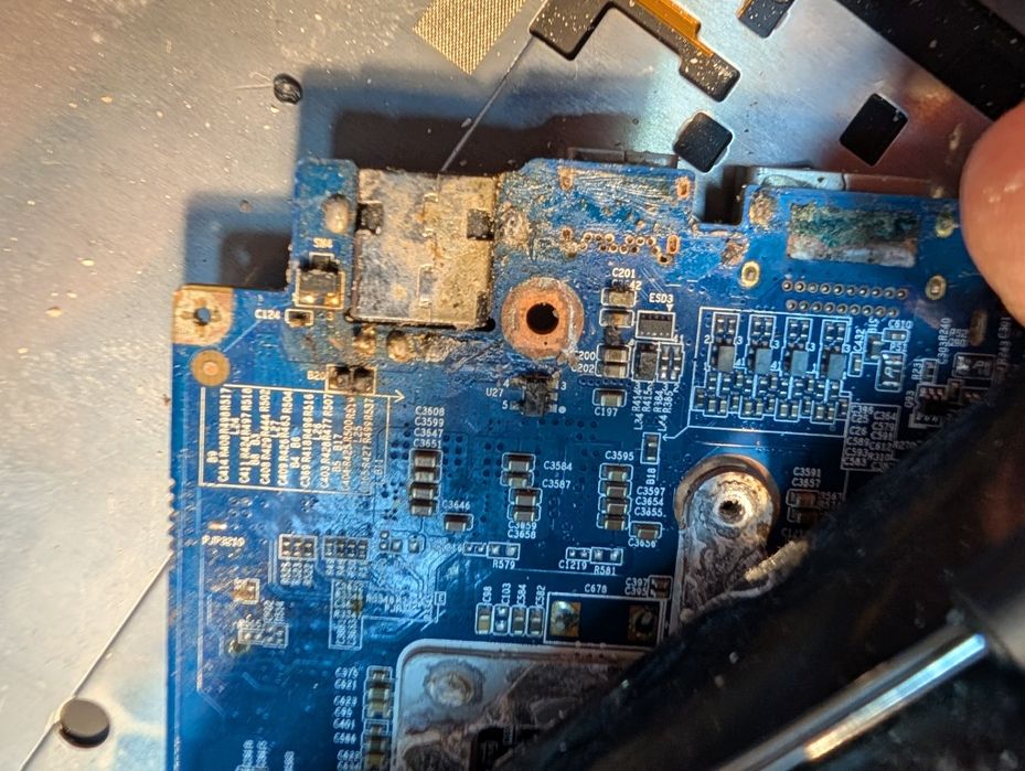 Ігровий ноут EVOO Gaming EG-LP5-BK/i7-9750H/GTX 1660ti/8Gb/SSD 128 Gb/