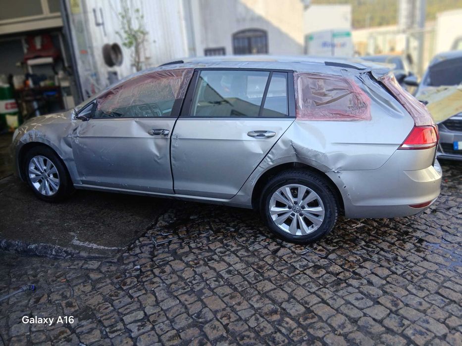 Volkswagen Golf Variant 1.6 TDi Bluemotion Diesel