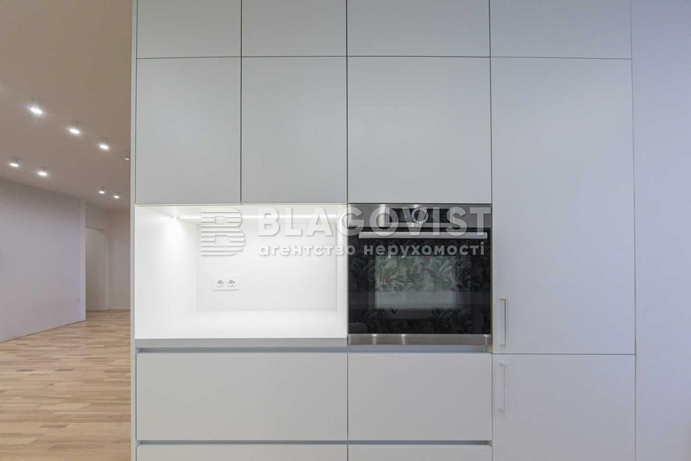 АКТУАЛЬНО! Продаж просторої квартири з ремонтом! ЖК Кришталеві джерела